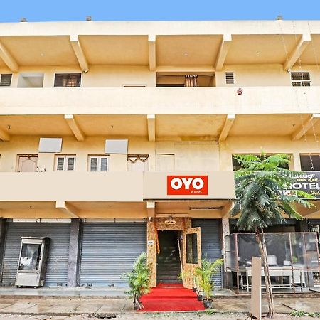 Oyo Flagship Hotel Golden Suites Bangalore Exteriör bild